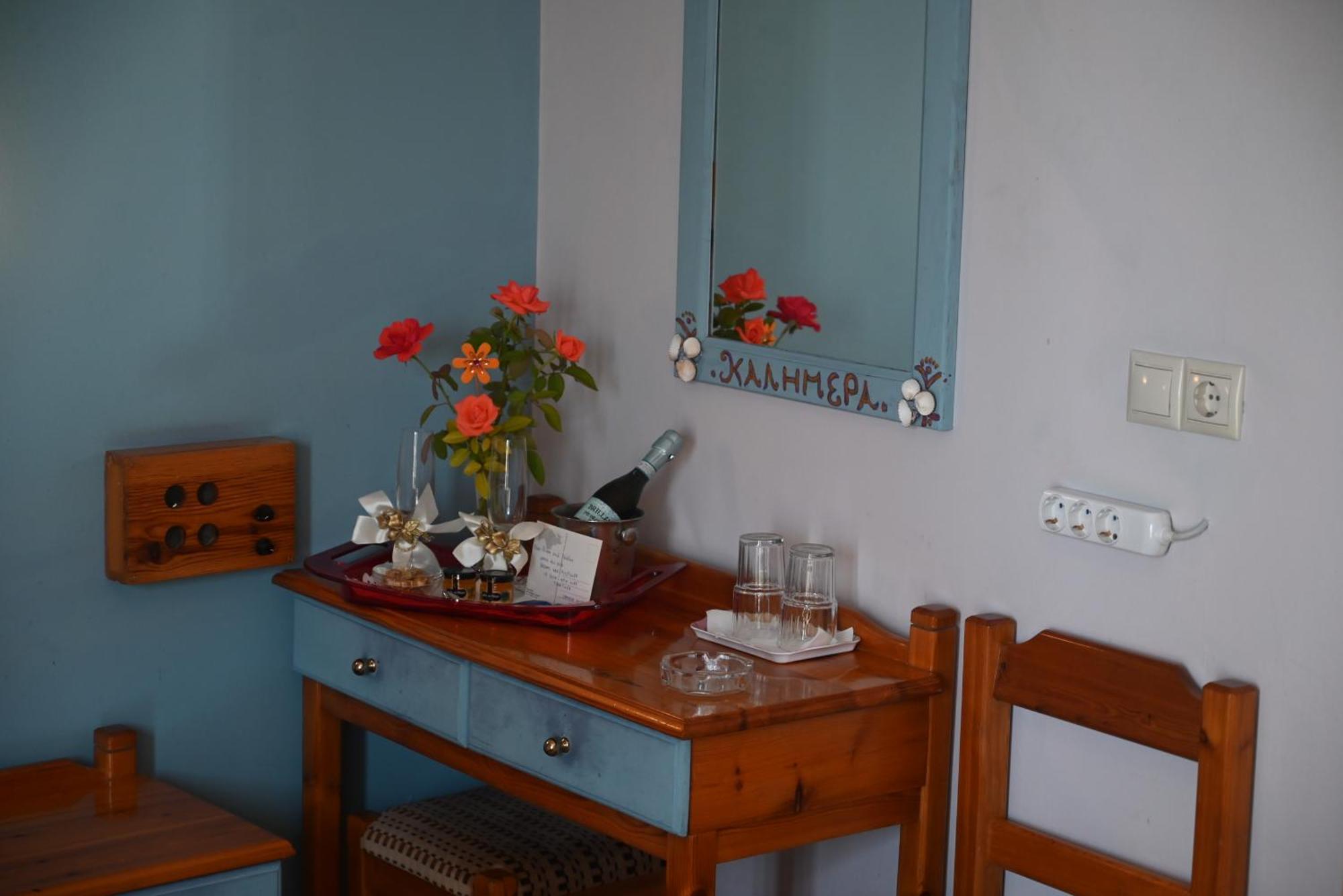 Samaina Hotel Pythagoreio  Ngoại thất bức ảnh