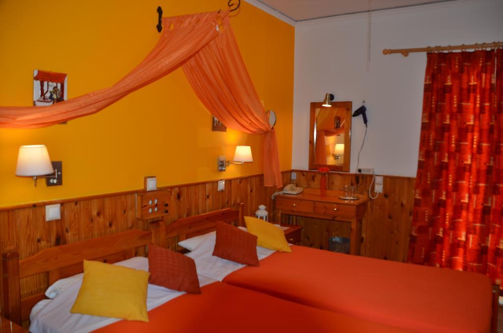 Samaina Hotel Pythagoreio  Ngoại thất bức ảnh