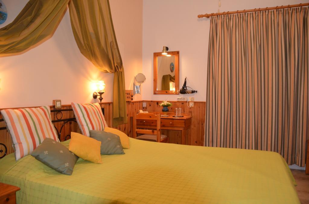 Samaina Hotel Pythagoreio  Ngoại thất bức ảnh