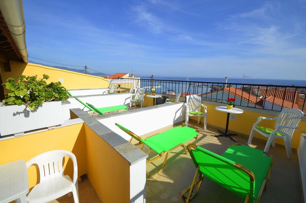 Samaina Hotel Pythagoreio  Ngoại thất bức ảnh