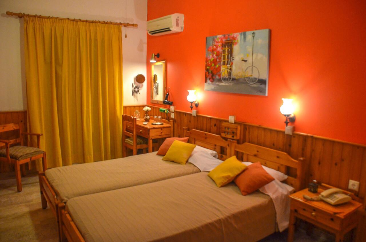 Samaina Hotel Pythagoreio  Ngoại thất bức ảnh