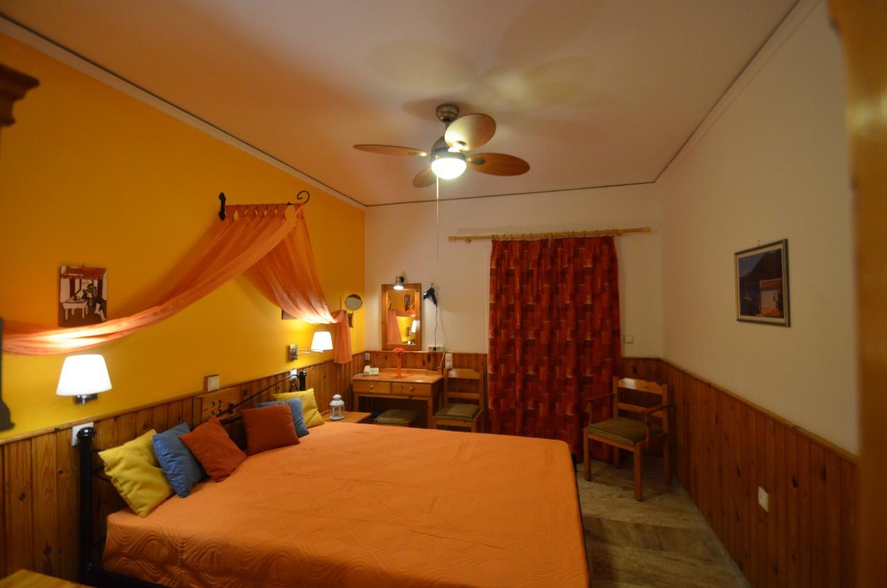 Samaina Hotel Pythagoreio  Ngoại thất bức ảnh